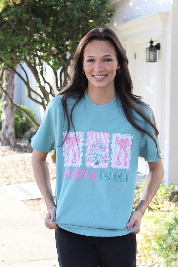 Juniors Southern Fried Cotton Merry & Bright Tee (Seafoam)