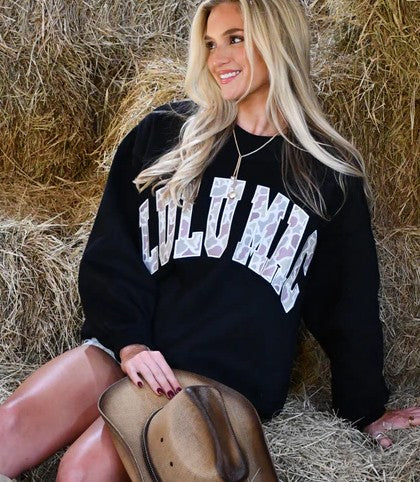 Juniors' Lulu Mac Camo Sweatshirt