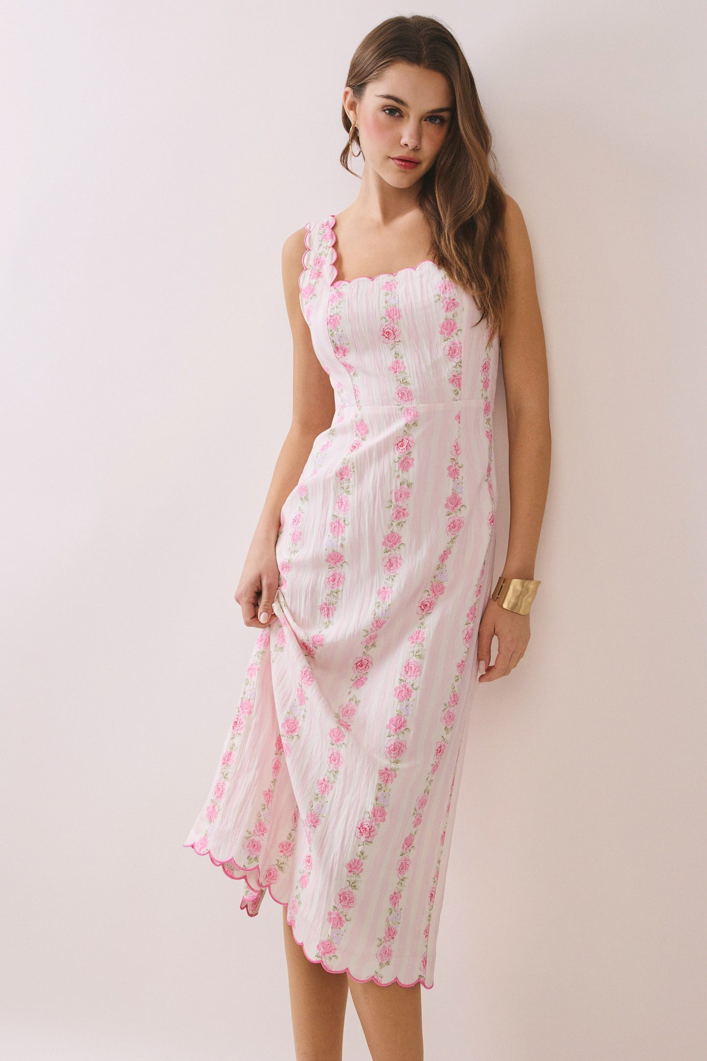 Juniors' Pretty Follies Floral Print Scalloped Detail Back Smocked Dress (Pink)