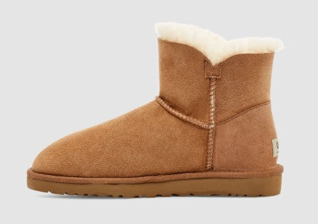 Women's UGG Bailey Button II (Chestnut)