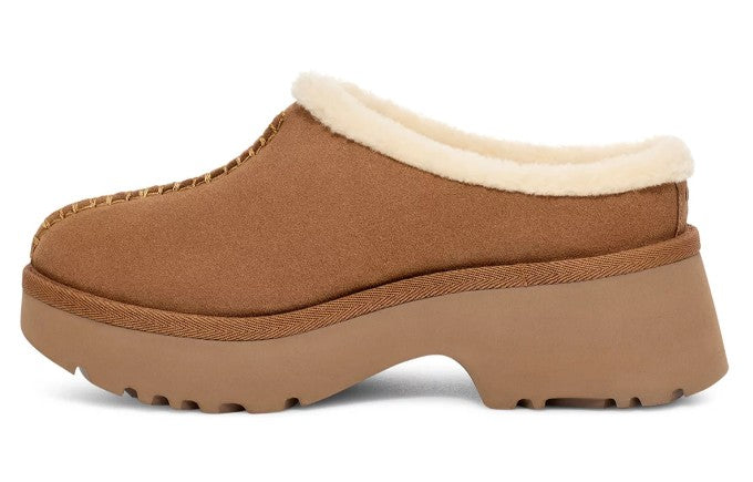 Women's UGG New Heights Cozy Clog (Chestnut)
