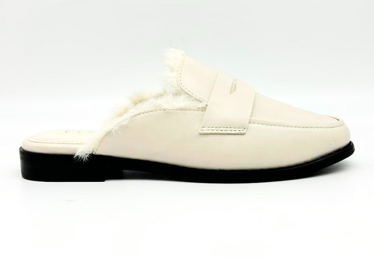 Matisse Treena Slip On (Bone)