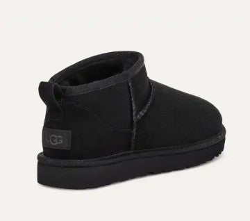 Women's UGG Classic Ultra Mini (Black)