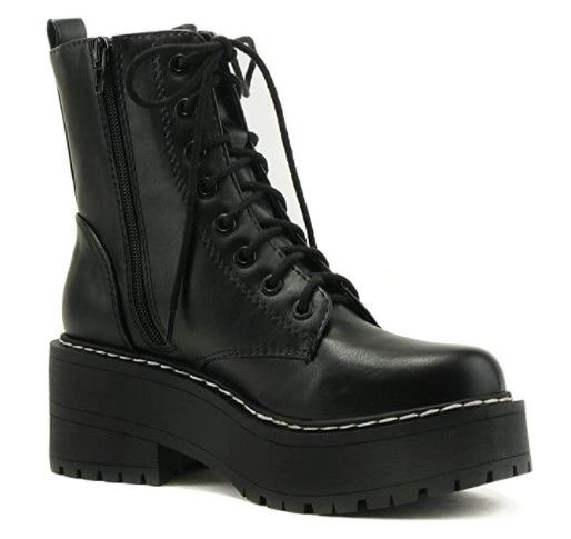 Soda Fling Chunky Lug Combat Boot Black