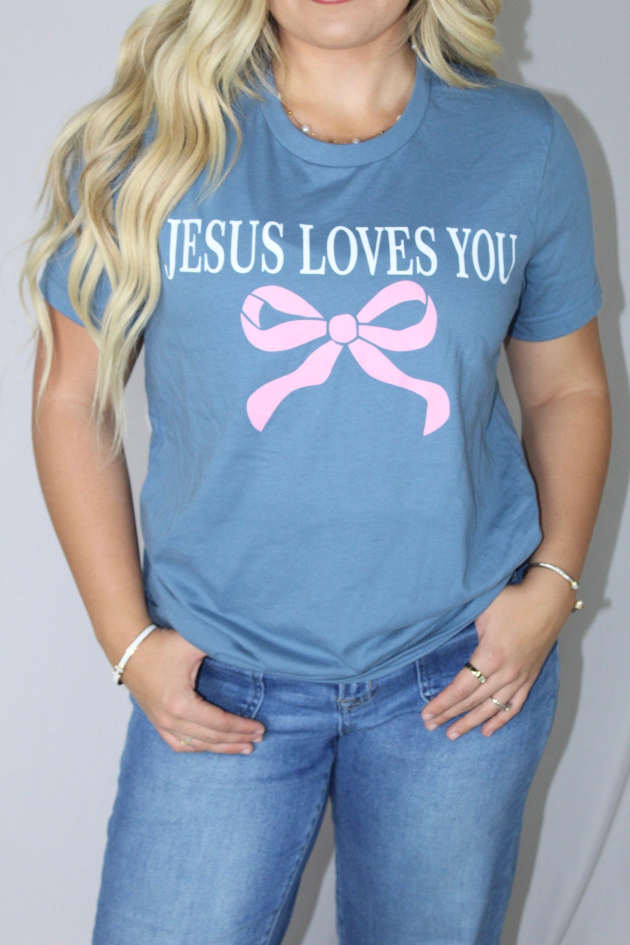 Ladies' Jesus Loves You W/Bow S/S Tee (Slate Blue)