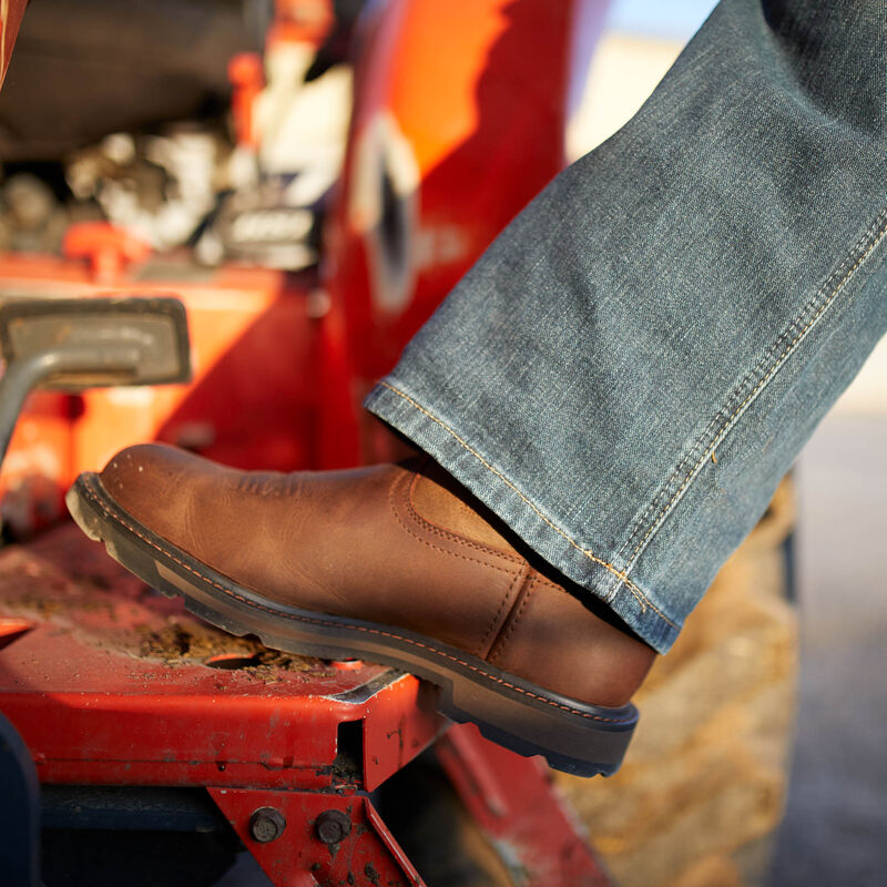 Ariat Men's Groundbreaker Work Boot (Brown Round Toe)