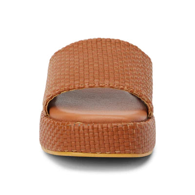 Matisse Maui Platform Sandal (Cognac)