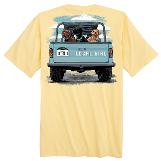 Juniors' Local Girl Lab Tailgate SS Tee (Banana)