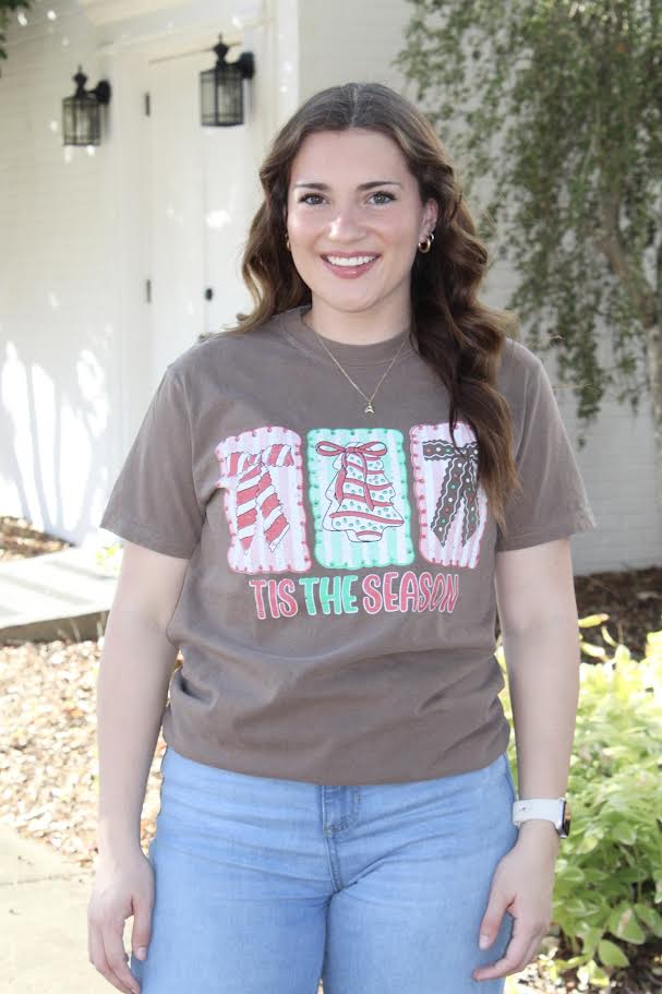 Juniors Southern Fried Cotton Tis The Season Tee (Espresso)
