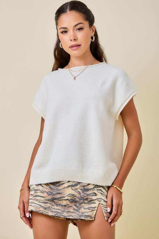 Juniors' Day + Moon Cap Sleeve Sweater Knit Top With Rolled Edge Detail