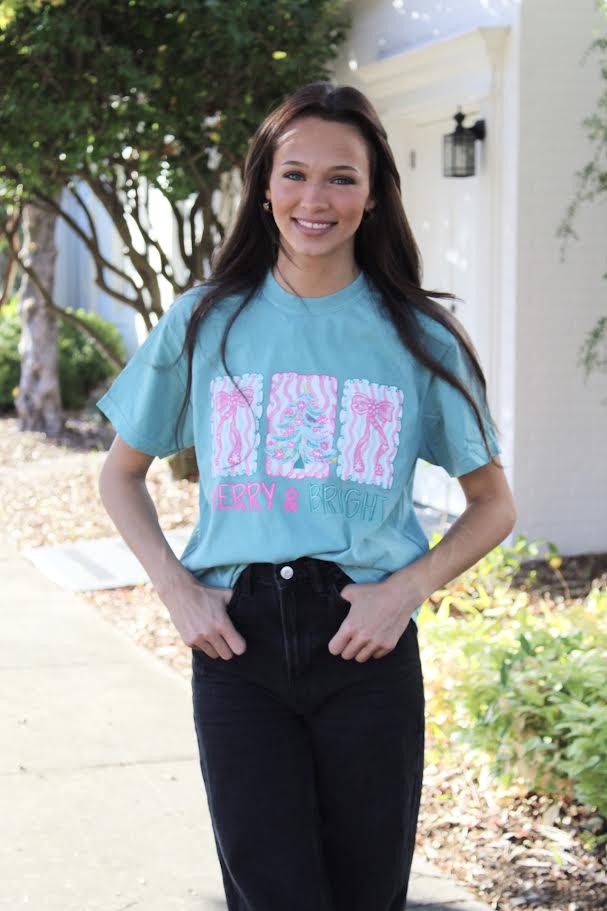Juniors Southern Fried Cotton Merry & Bright Tee (Seafoam)