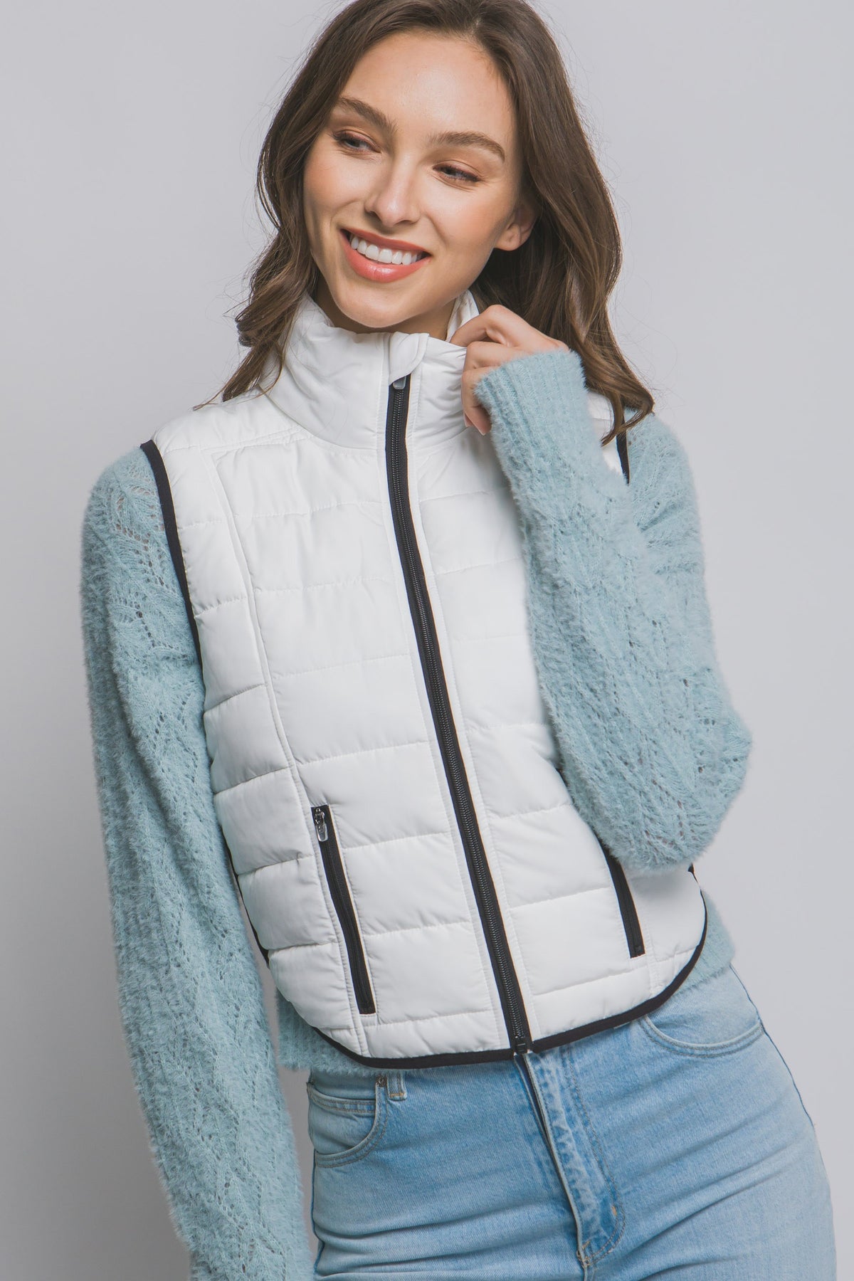 Love Tree Contrast Trim Packable Vest