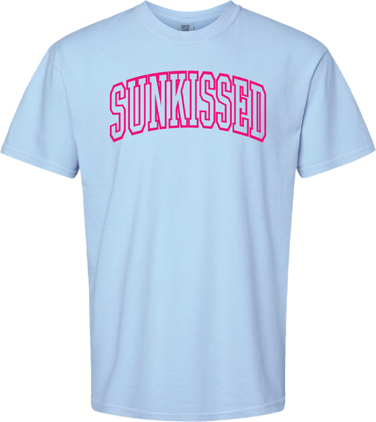 Juniors' Sunkissed Comfort Color Puff Ink S/S Tee