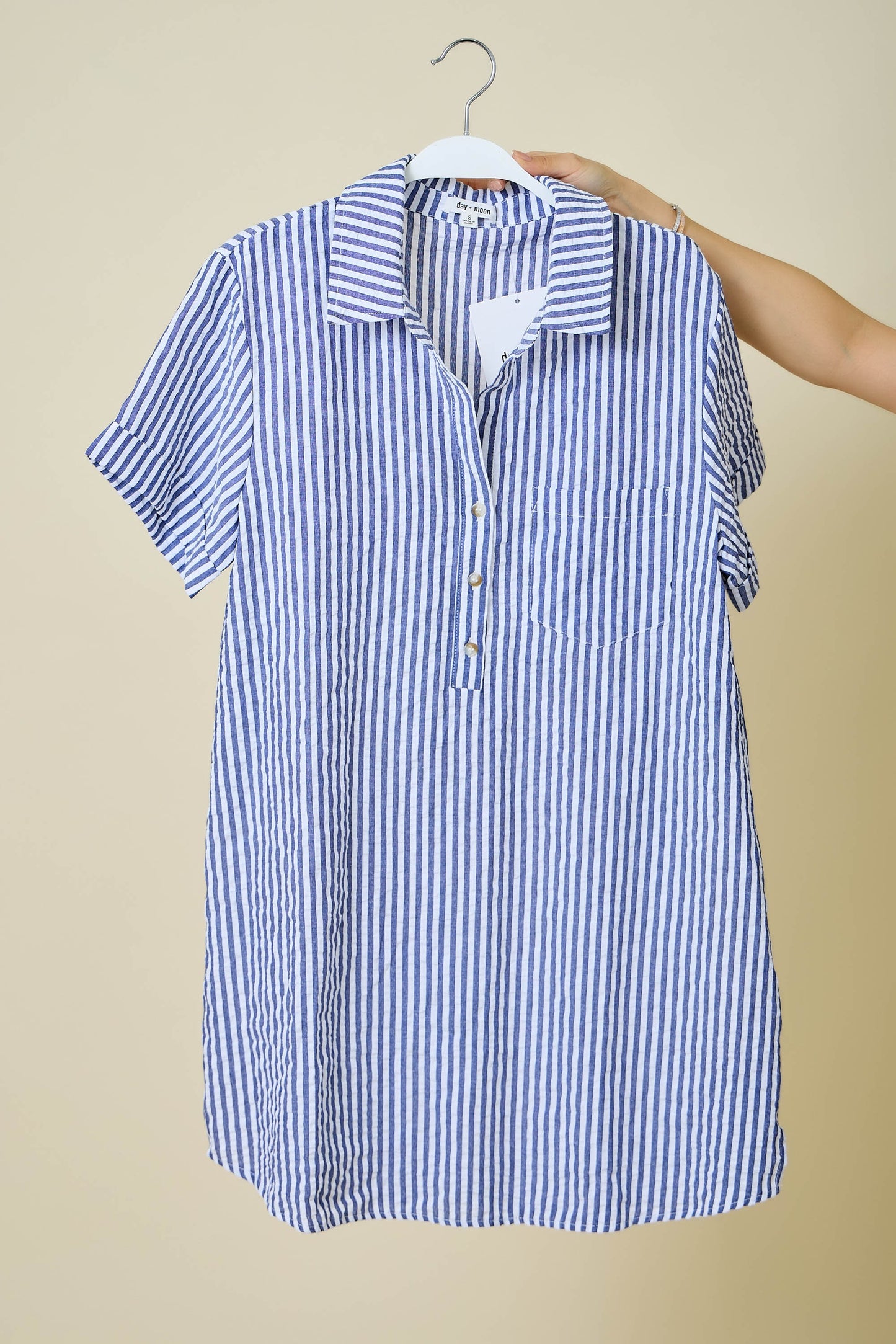 Juniors' Day + Moon Striped Seersucker Easy Shirt Dress