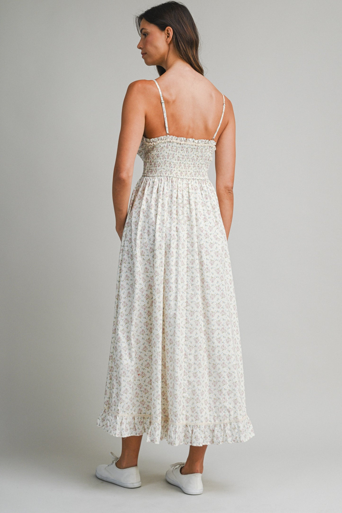 Juniors' Mable Ditzy Floral Print Smocked Bust Midi Dress (Purple)