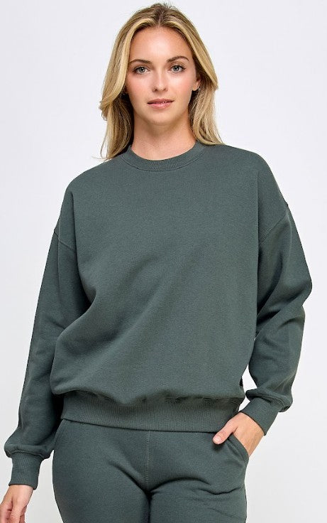 Juniors' Reflex Fleece Basic Relaxed Fit Crewneck Sweatshirt (Chic Green)
