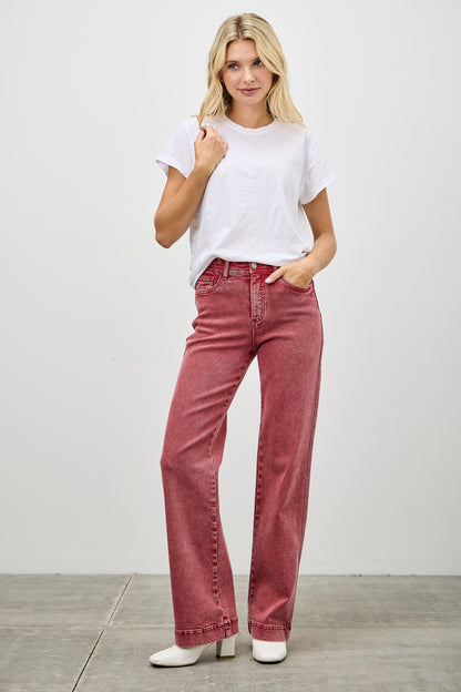 Juniors' Saige High Rise Slim Wide Straight Jean