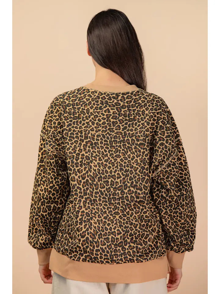 Leopard Printed Knit Casual Top (Beige Leopard)