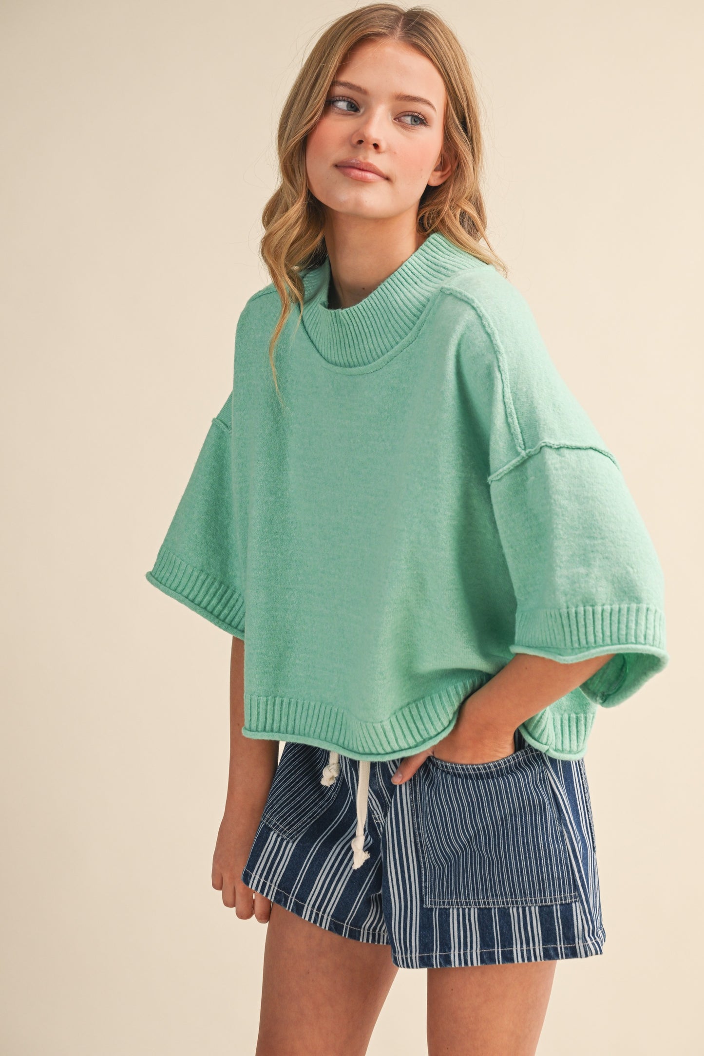 Juniors' &Merci Marled Knit Mock Neck S/S Sweater