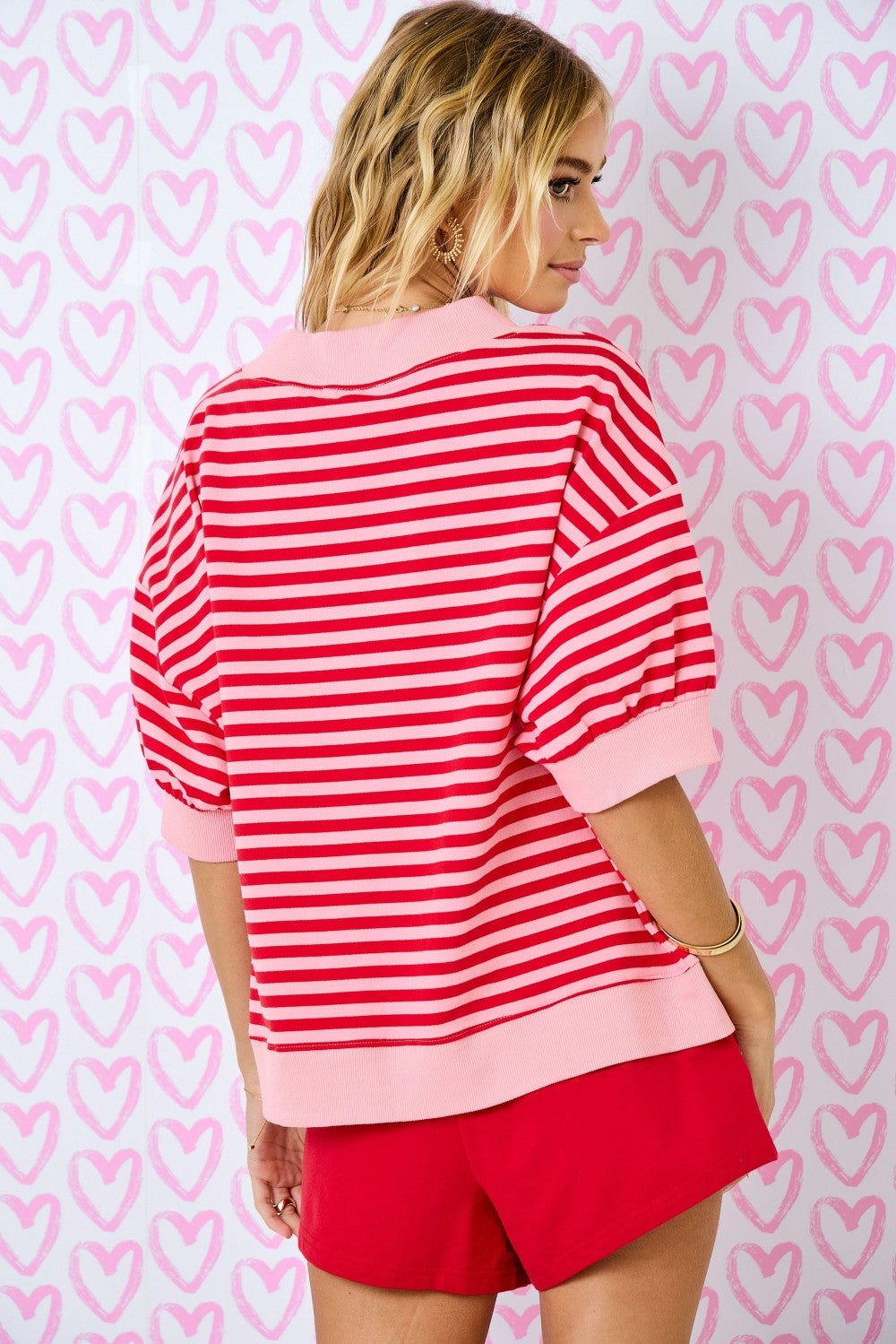 Juniors' Day + Moon S/S Mock Neck Striped Top (Red/Pink)
