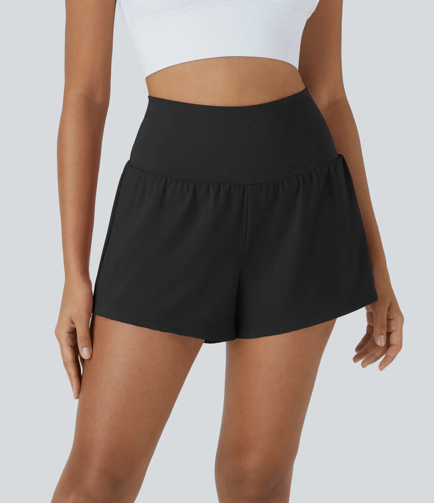 Super High Waisted Back Pocket & Side Hidden Pocket 2-in-1 Yoga Shorts (Black)