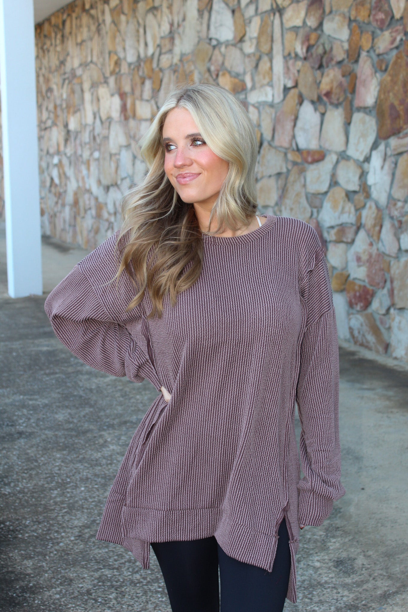 Pullover W/Side Slit