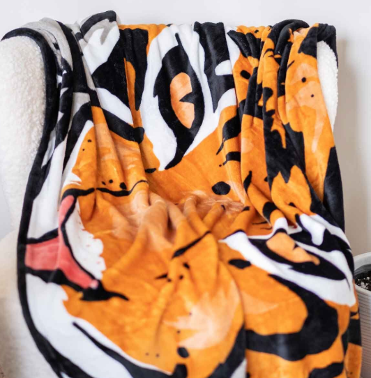 The Royal Standard Eye Of The Tiger Throw (50" w X 60" h)