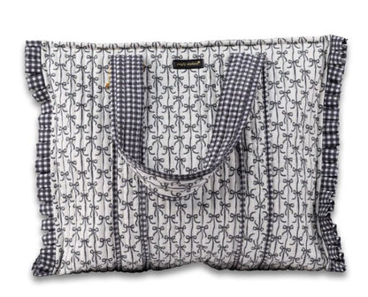 Simply Southern Quilted Tote Bag (L: 16" x W 5" x H: 18" )