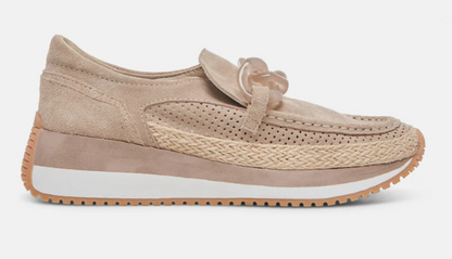 Dolce Vita Jadah Sneakers Taupe Suede