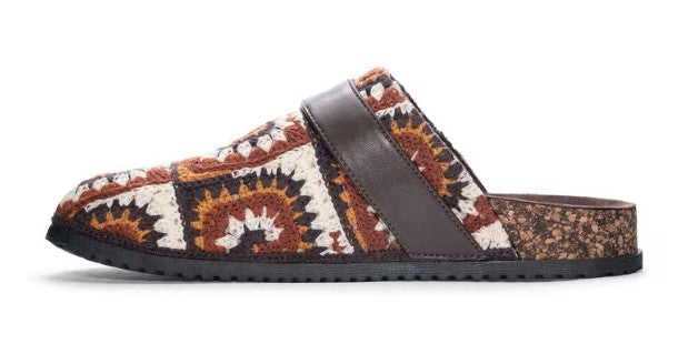 Dirty Laundry Bunches Clog (Brown Multi)