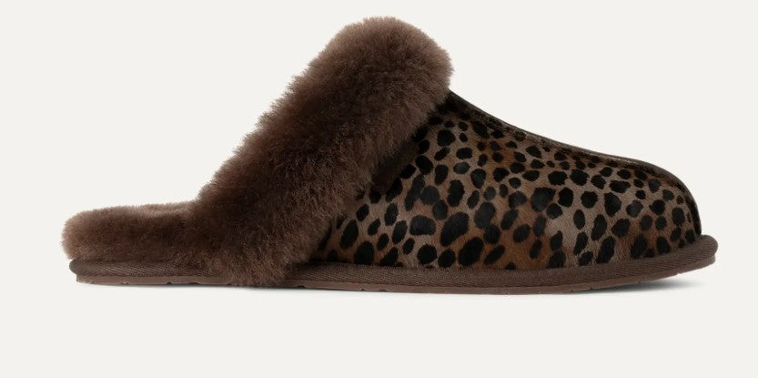 Women's Ugg Scuffette Caspian Slippers (Burnt Cedar)