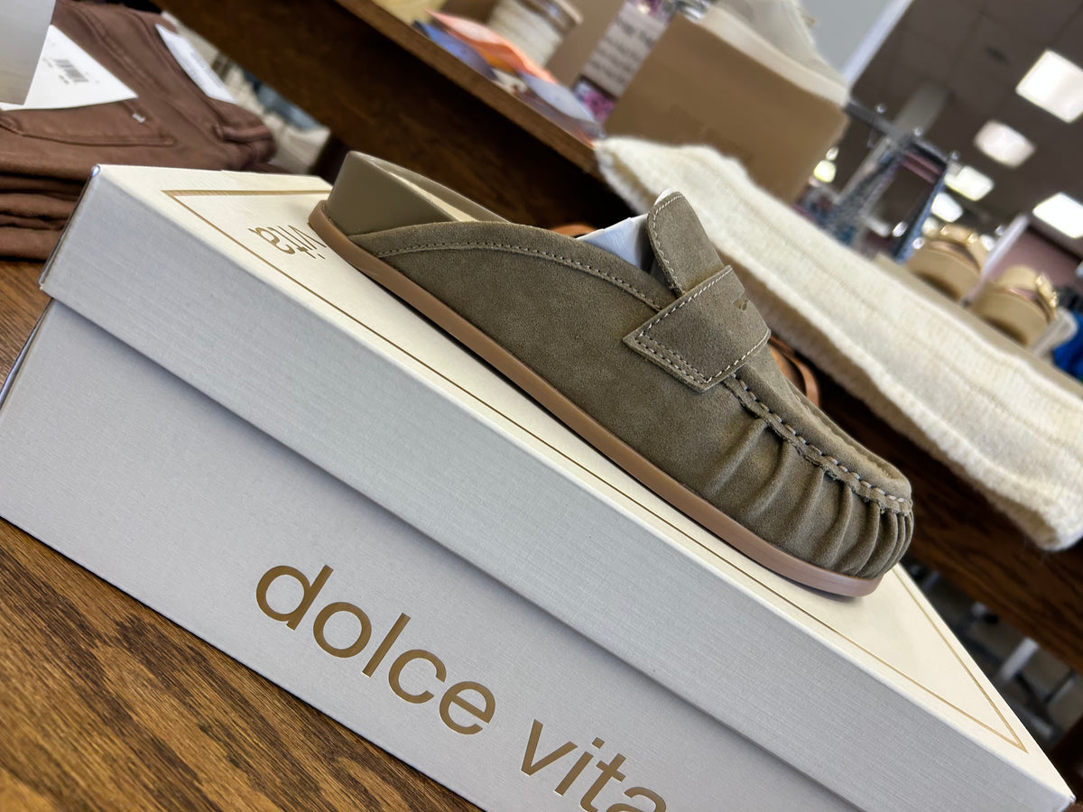 Dolce Vita JEROLD Flats (Taupe Suede)
