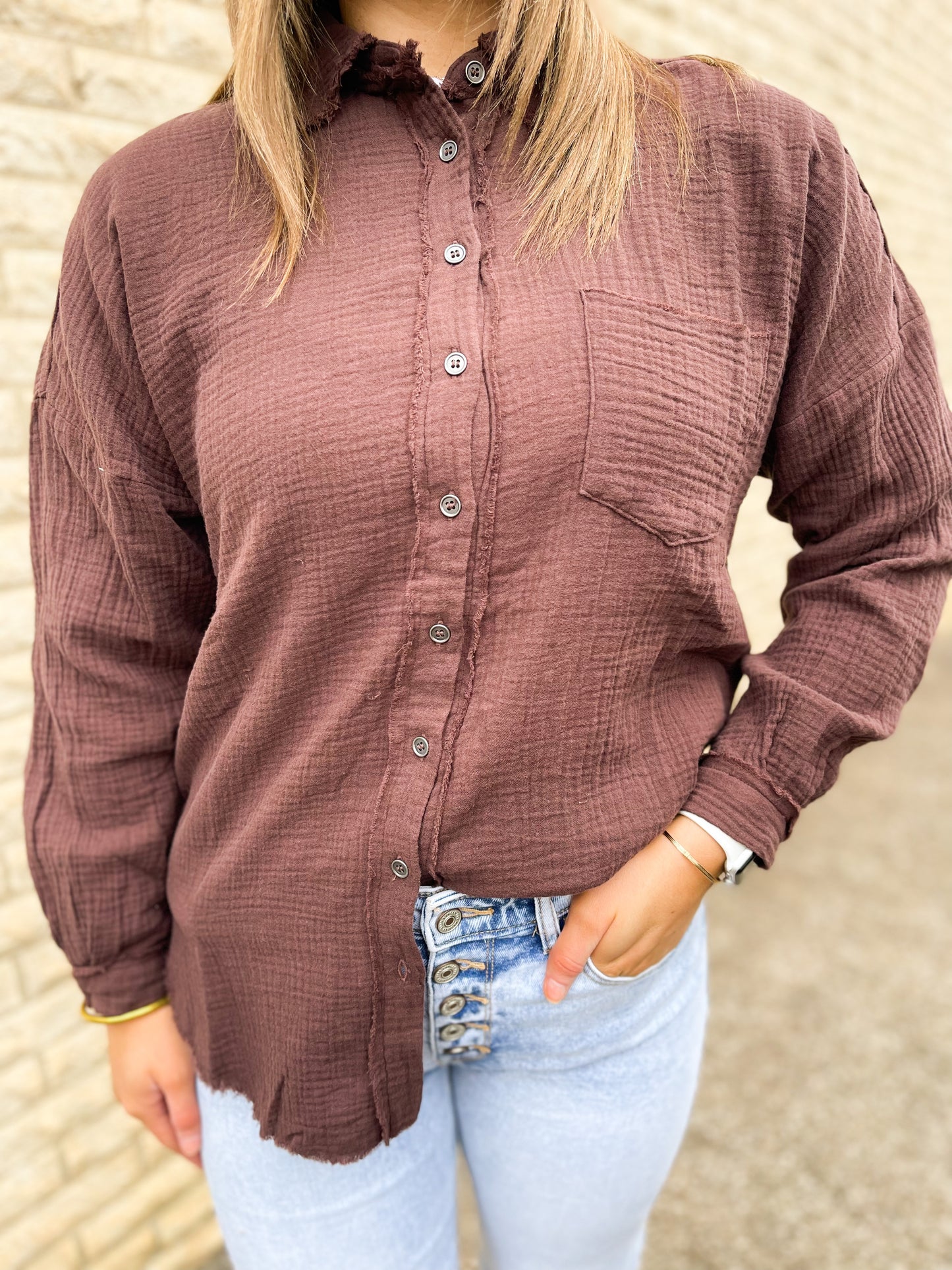 Linen Button Down Top (Mahogany)