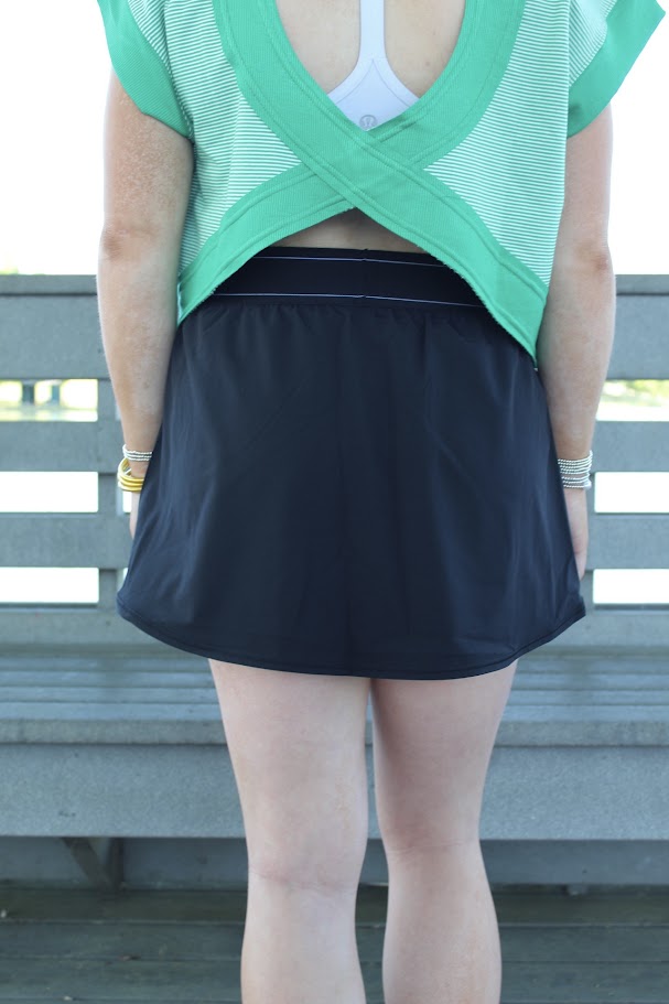 Juniors' 90 Degree Dupe Short Exposed Waistband