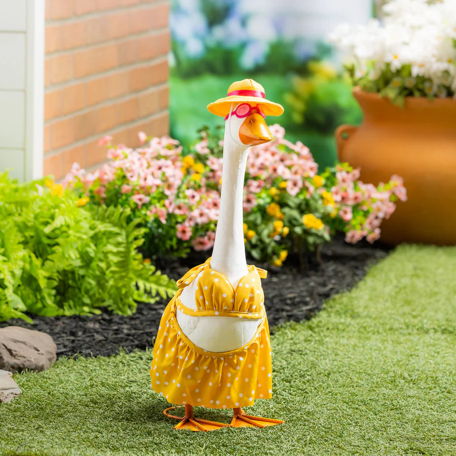 Giddy the Goose Outfits