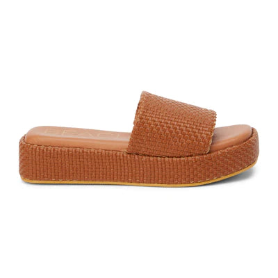 Matisse Maui Platform Sandal (Cognac)