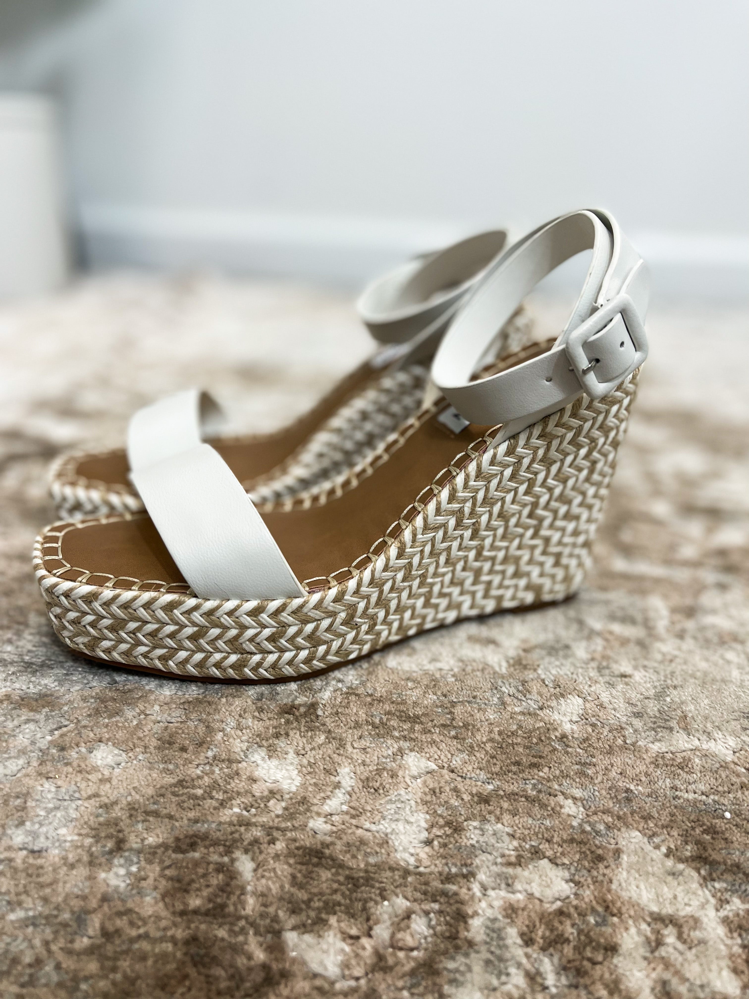 Steve madden discount white wedge sandals