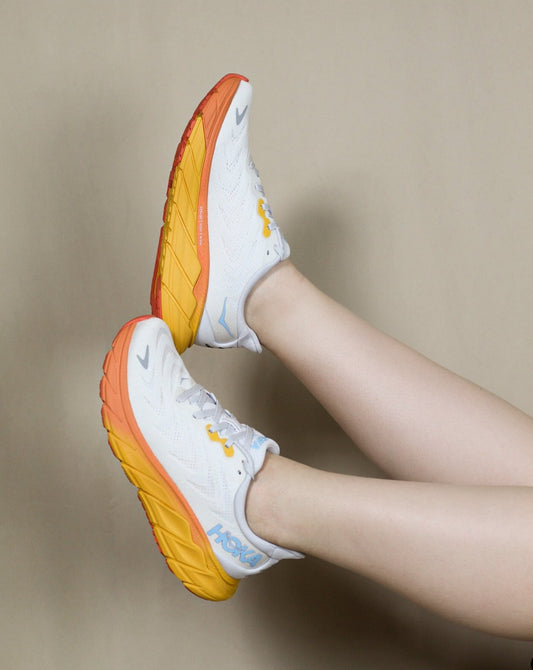Hoka Arahi 6 Nimbus Cloud / Blanc De Blanc Sneakers