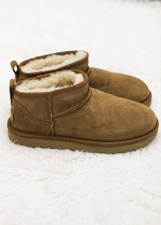 UGG Classic Ultra Mini Boots (Chestnut)