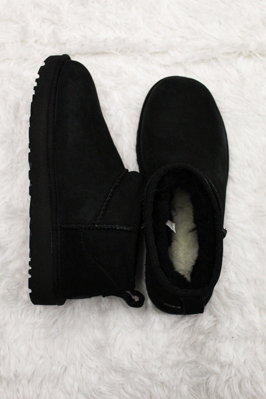 UGG Classic Ultra Mini Boots (Black)